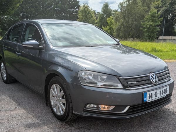Volkswagen Passat Saloon, Diesel, 2014, Grey