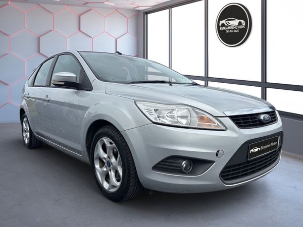 Ford Focus Hatchback, Diesel, 2011, Silver