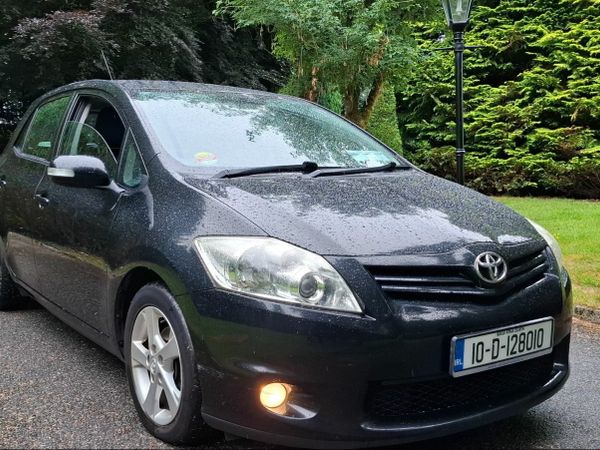 Toyota Auris Hatchback, Petrol, 2010, Black