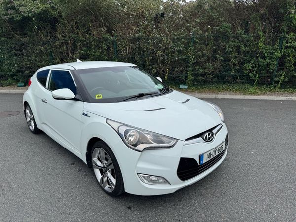 Hyundai Veloster Hatchback, Petrol, 2014, White