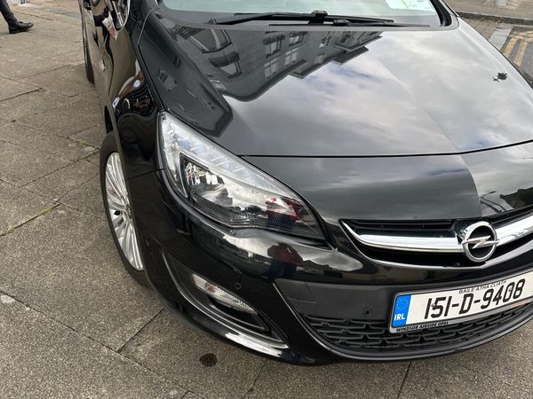 Opel Astra Hatchback, Diesel, 2015, Black