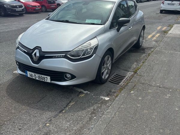 Renault Clio Hatchback, Petrol, 2014, Silver