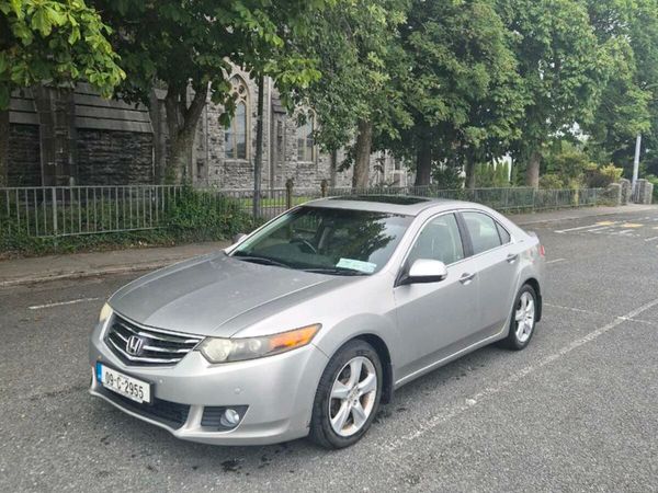 Honda Accord Saloon, Diesel, 2009, Silver