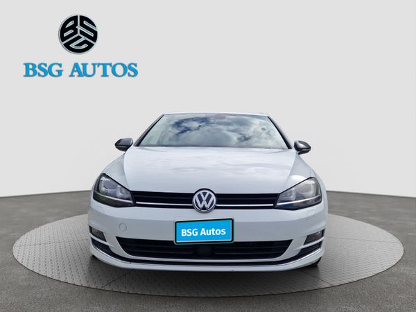 Volkswagen Golf Hatchback, Petrol, 2015, White