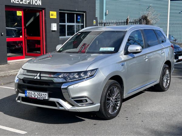 Mitsubishi Outlander Estate, Petrol Hybrid, 2020, Silver