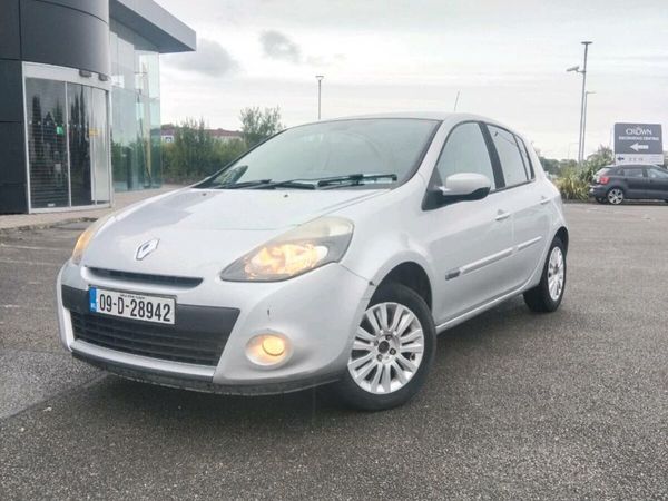 Renault Clio Hatchback, Ethanol Petrol, 2009, Silver