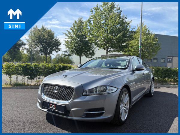 Jaguar XJ Saloon, Diesel, 2011, Grey