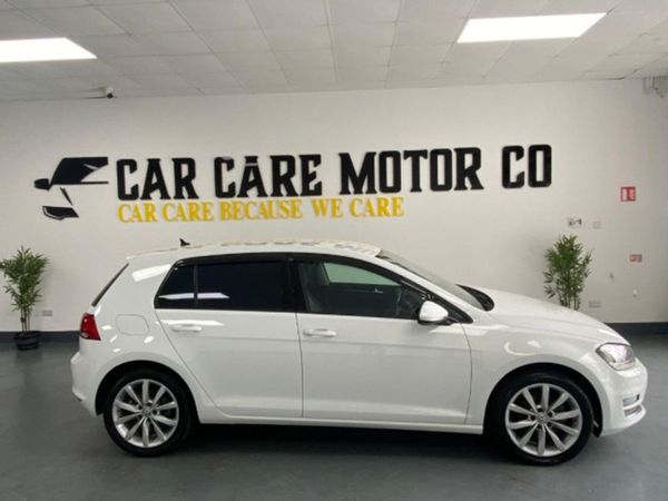 Volkswagen Golf Hatchback, Petrol, 2015, White