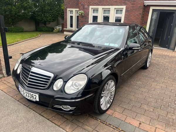 Mercedes-Benz E-Class Saloon, Petrol, 2007, Black
