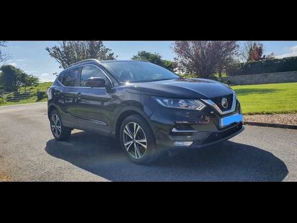 Nissan Qashqai Hatchback, Diesel, 2018, Black
