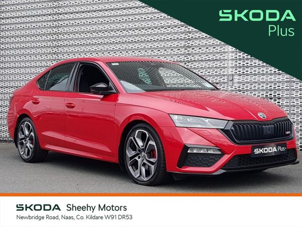 Skoda Octavia Saloon, Diesel, 2022, Red