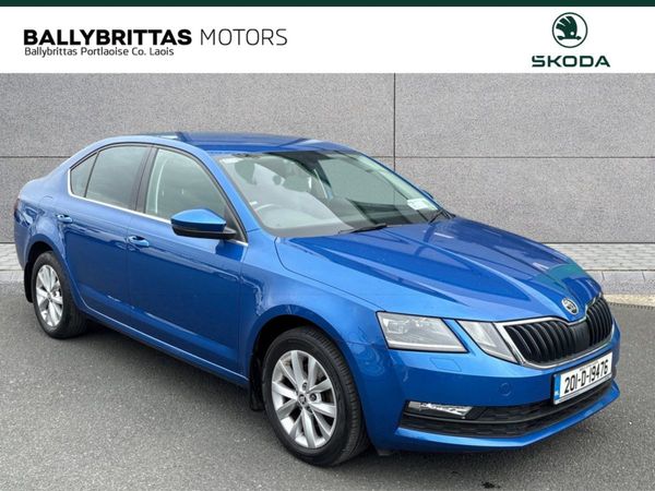 Skoda Octavia Saloon, Petrol, 2020, Blue
