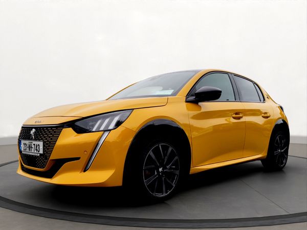 Peugeot 208 Hatchback, Electric, 2023, Yellow