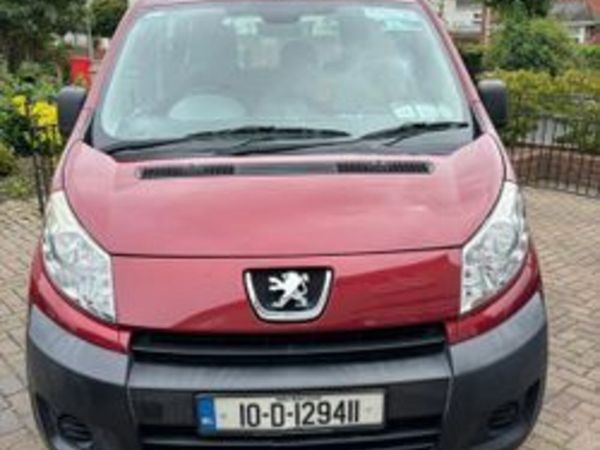 Peugeot Expert MPV, Diesel, 2010, Red