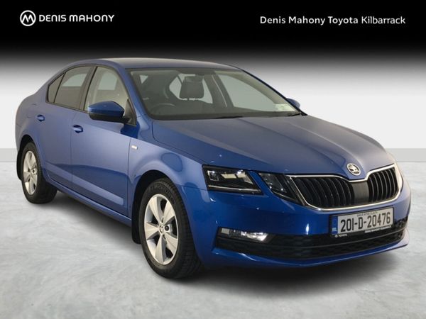 Skoda Octavia Hatchback, Petrol, 2020, Blue