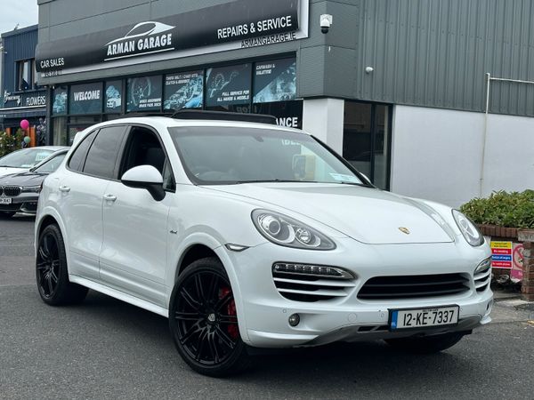 Porsche Cayenne SUV, Diesel, 2012, White