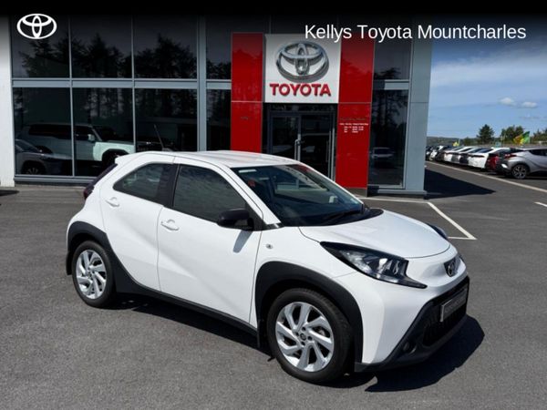 Toyota Aygo X Hatchback, Petrol, 2022, White