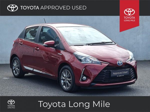 Toyota Yaris Hatchback, Petrol Hybrid, 2017, Red