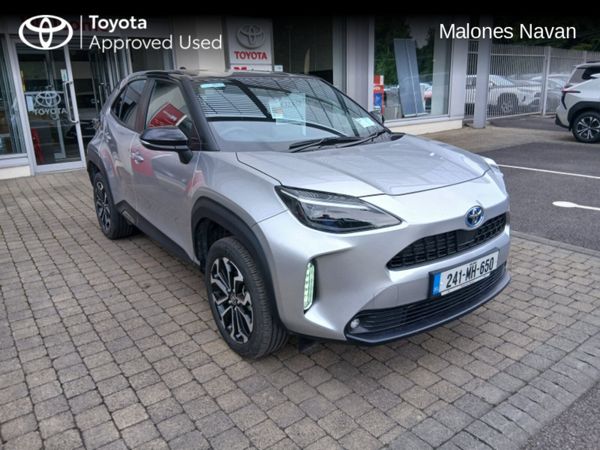 Toyota Yaris Hatchback, Petrol Hybrid, 2024, Grey
