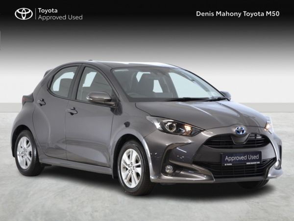 Toyota Yaris Hatchback, Petrol Hybrid, 2023, Grey