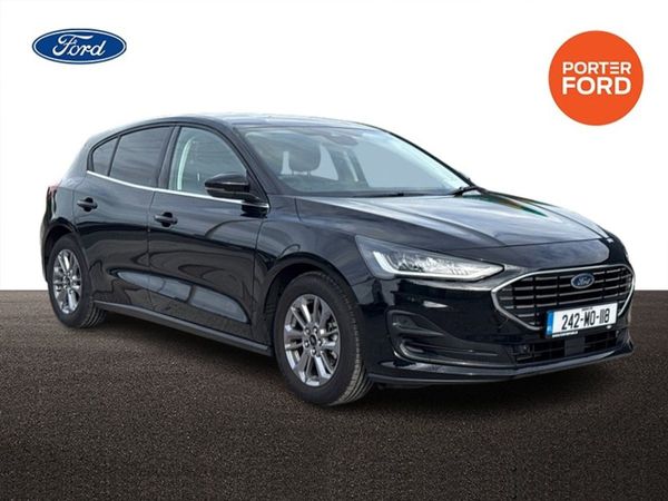 Ford Focus Hatchback, Petrol, 2024, Black