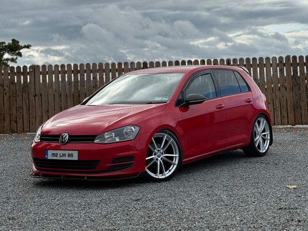 Volkswagen Golf Estate, Diesel, 2015, Red