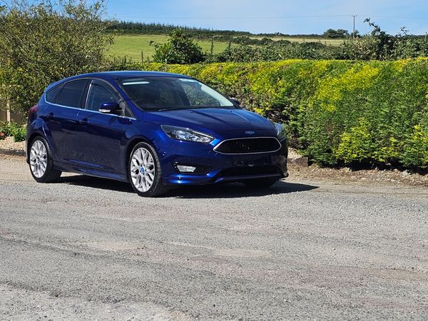 Ford Focus Hatchback, Diesel, 2016, Blue