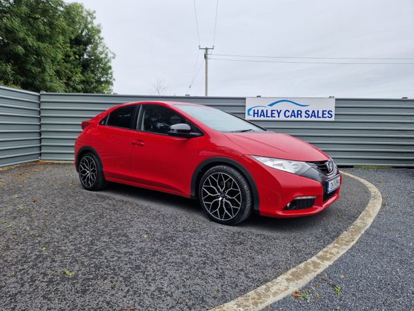 Honda Civic Hatchback, Diesel, 2013, Red