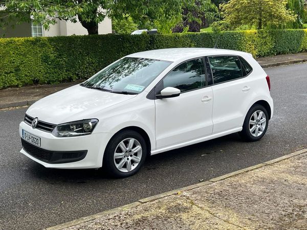 Volkswagen Polo Hatchback, Diesel, 2010, White