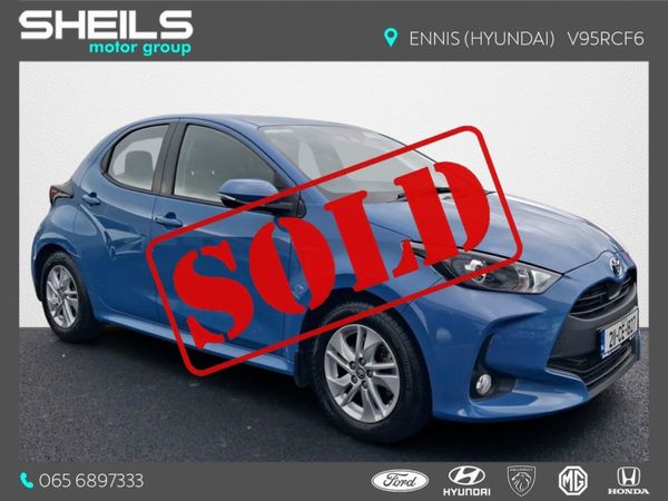 Toyota Yaris Hatchback, Petrol Hybrid, 2021, Blue