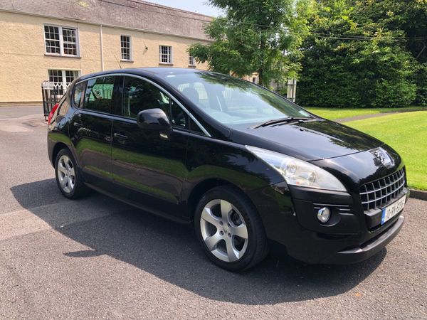 Peugeot 3008 MPV, Diesel, 2010, Black