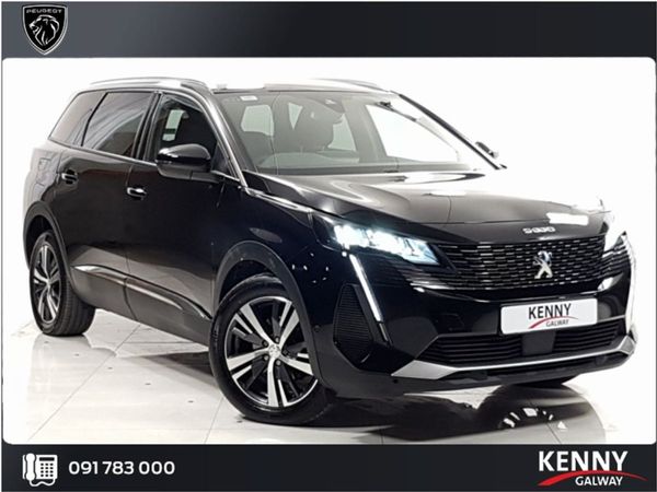 Peugeot 5008 MPV, Diesel, 2023, Black