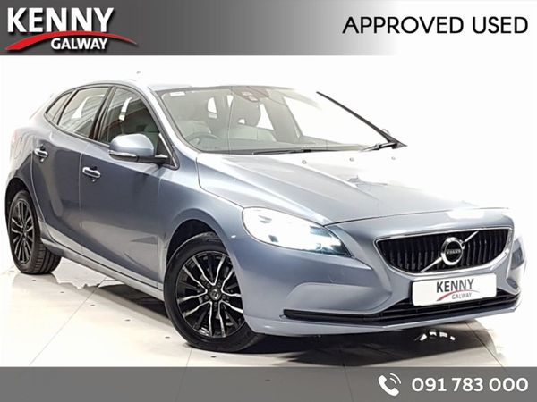 Volvo V40 Hatchback, Diesel, 2016, Blue
