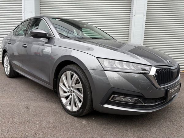Skoda Octavia Hatchback, Petrol Hybrid, 2024, Grey