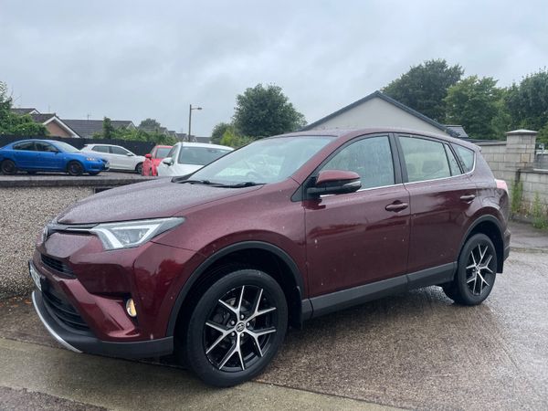 Toyota RAV4 SUV, Diesel, 2016, Red