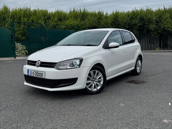 Volkswagen Polo Hatchback, Petrol, 2012, White