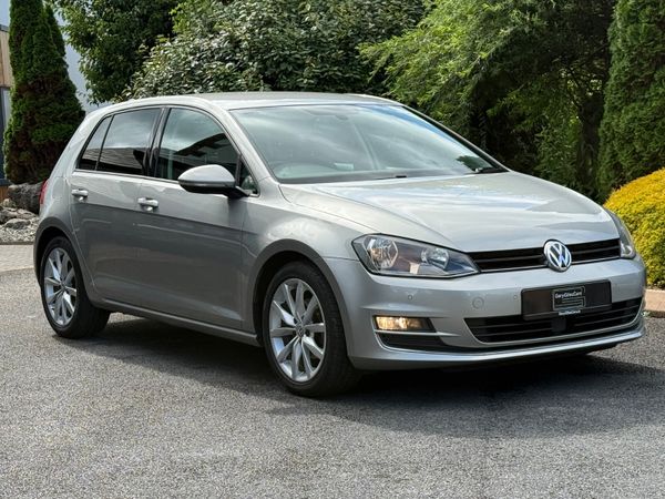 Volkswagen Golf Estate, Petrol, 2015, Silver