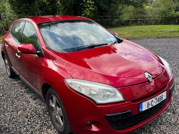 Renault Megane Hatchback, Diesel, 2011, Red