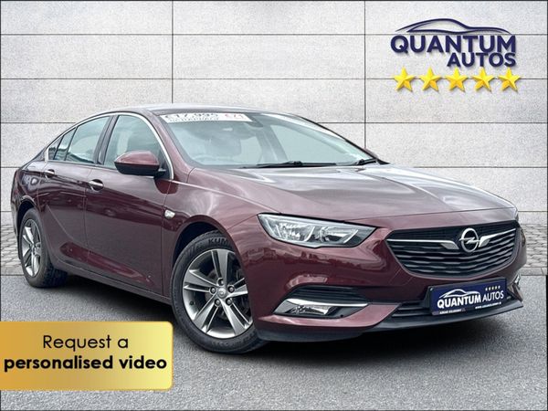 Opel Insignia Saloon, Diesel, 2021, Red