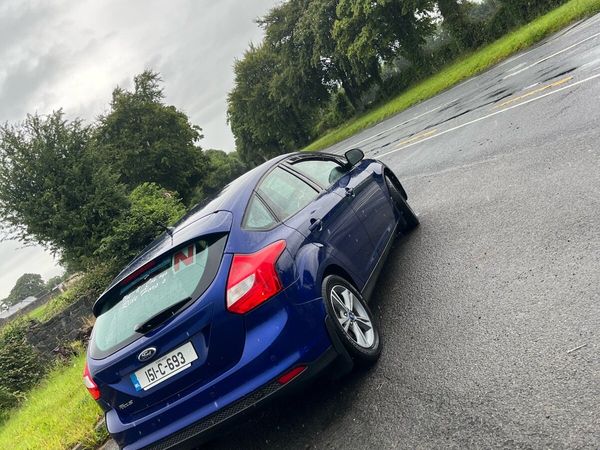 Ford Focus Hatchback, Diesel, 2015, Blue