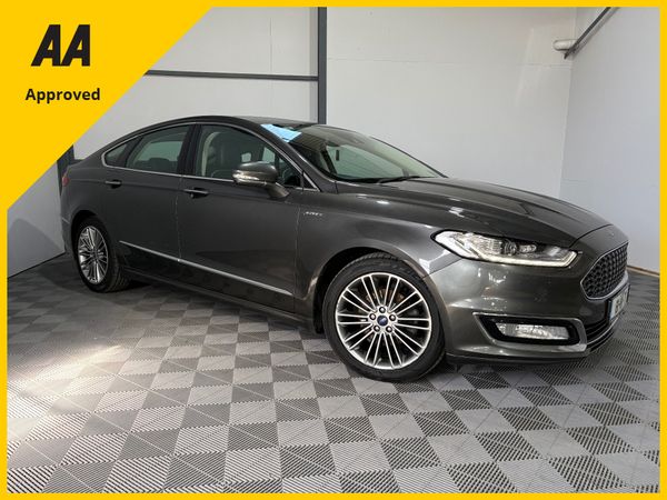 Ford Mondeo Hatchback, Diesel, 2018, Grey