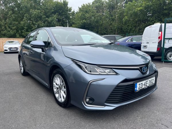 Toyota Corolla Saloon, Petrol Hybrid, 2022, Grey