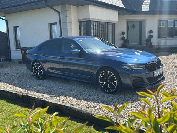BMW 5-Series Saloon, Petrol Plug-in Hybrid, 2023, Blue