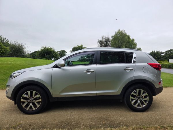 Kia Sportage SUV, Diesel, 2015, Silver