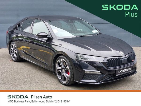 Skoda Octavia Saloon, Petrol, 2022, Black