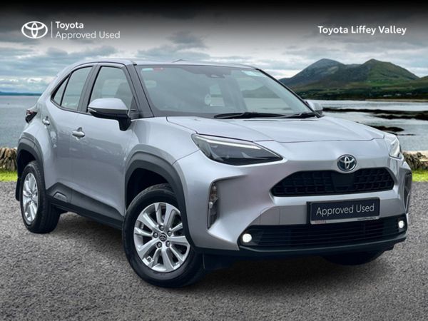 Toyota Yaris Hatchback, Petrol Hybrid, 2023, Grey