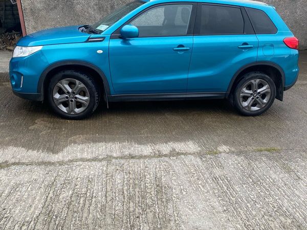 Suzuki Vitara SUV, Diesel, 2015, Blue