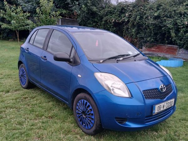 Toyota Yaris Hatchback, Petrol, 2006, Blue