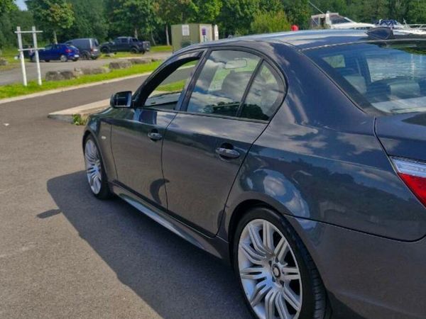 BMW 5-Series Saloon, Diesel, 2009, Grey