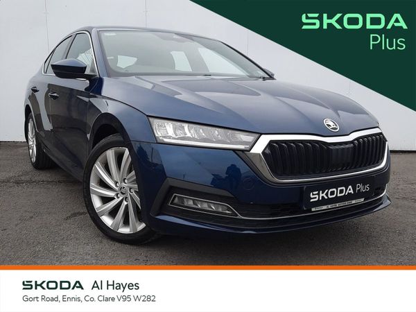 Skoda Octavia Saloon, Petrol, 2022, Blue